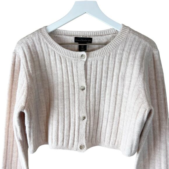 HOUSE‎ OF HARLOW 1960 x Revolve Cropped Chunk Knit Button Sweater Sz L - Picture 3 of 6